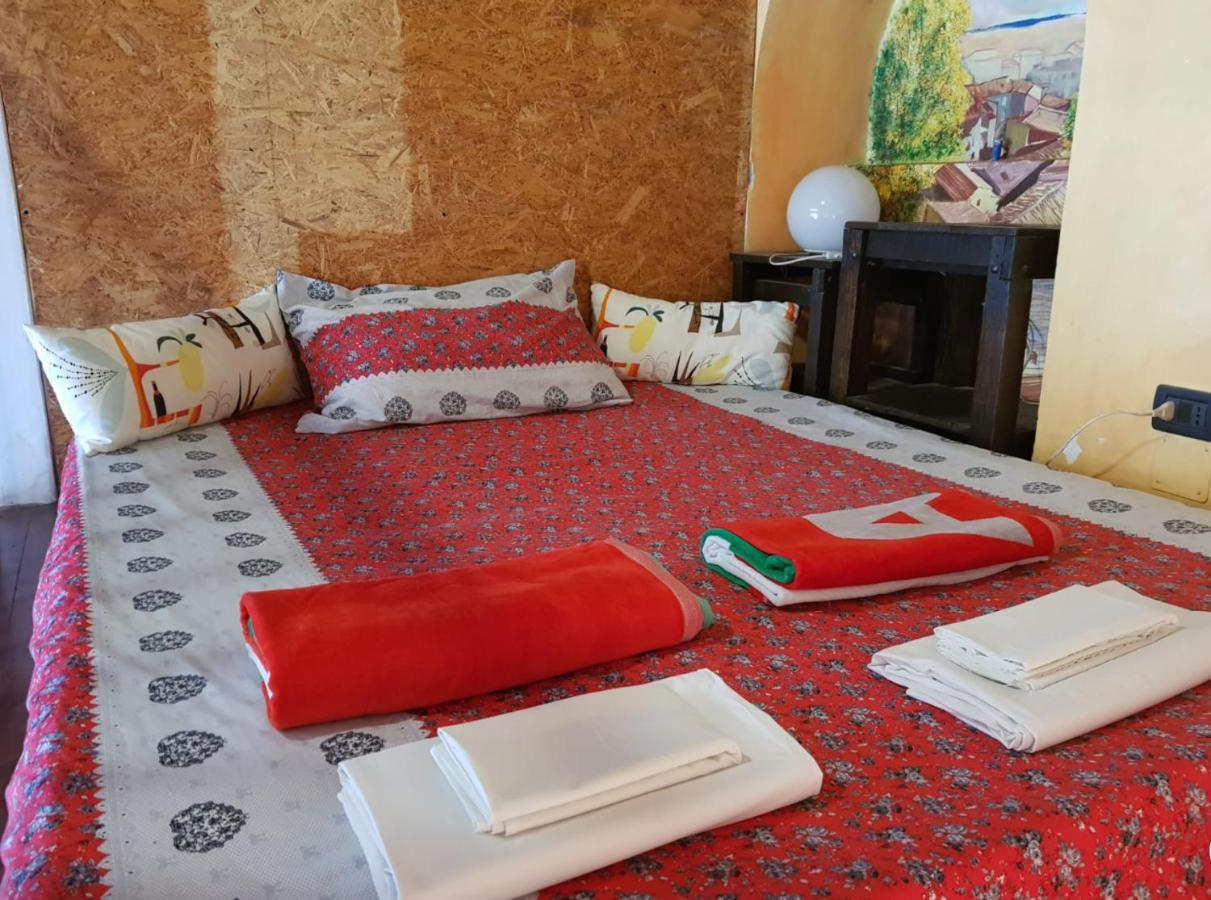 Flat Nirmala Studio-Shop Apartment Милано Екстериор снимка